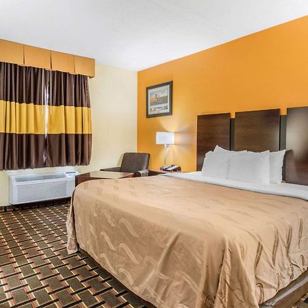 Quality Inn Grand Rapids Near Downtown Уайоминг Екстериор снимка