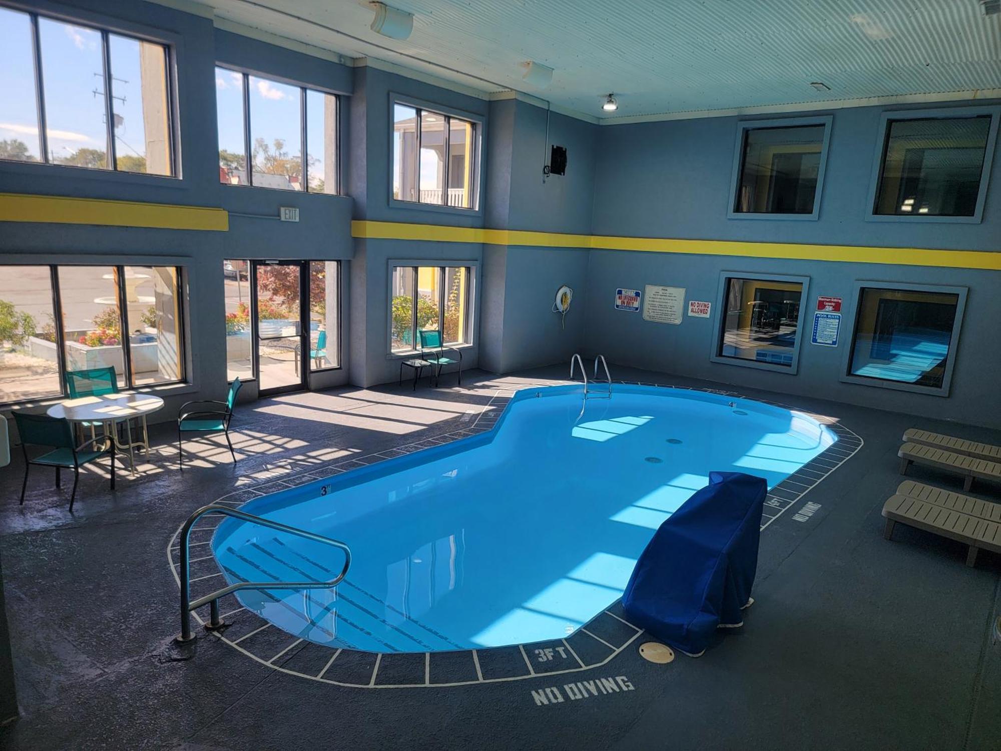 Quality Inn Grand Rapids Near Downtown Уайоминг Екстериор снимка